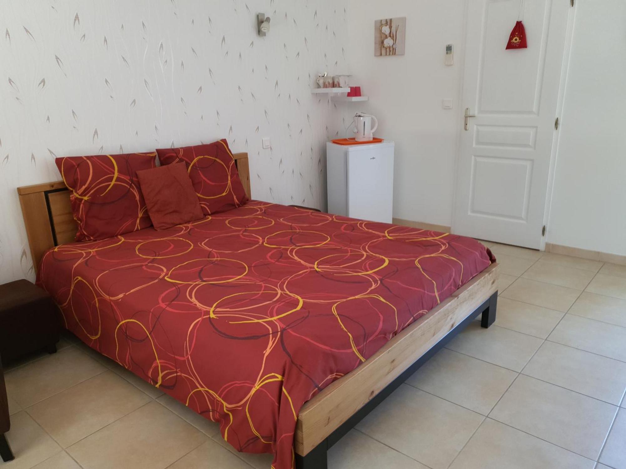 Villa Des Masques Aubais Стая снимка